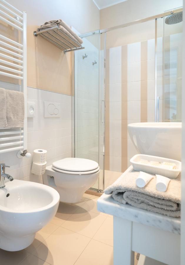 Hotel Bristol Каттоліка Екстер'єр фото