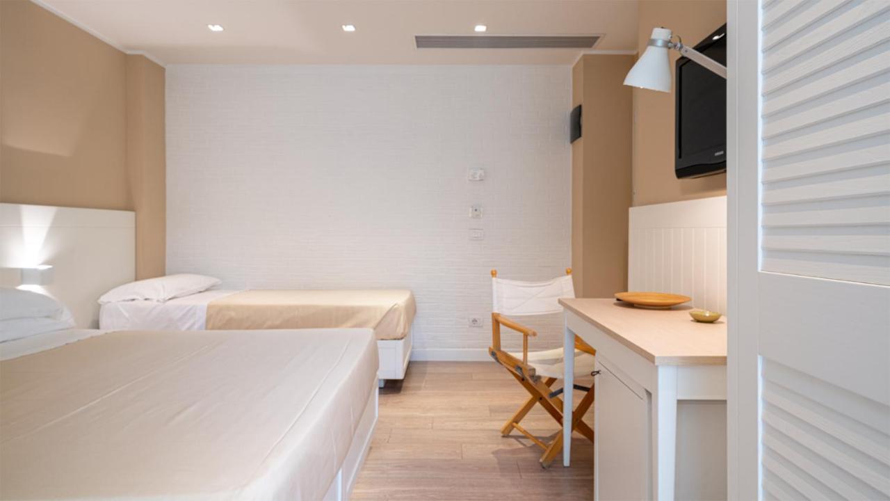 Hotel Bristol Каттоліка Екстер'єр фото