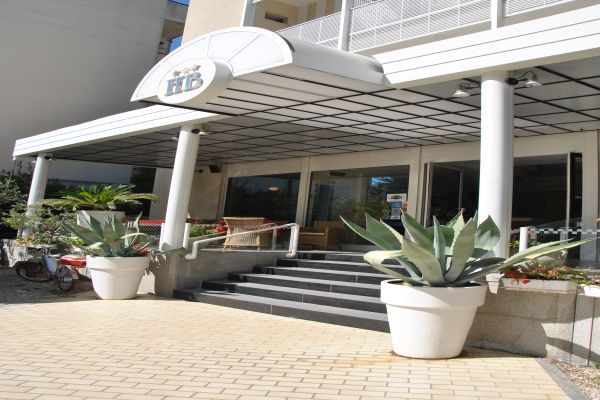 Hotel Bristol Каттоліка Екстер'єр фото
